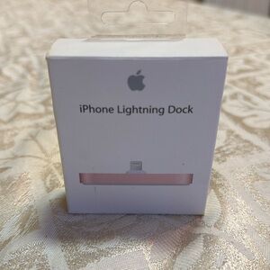 Apple iPhone Lightning Dock Rose Gold
